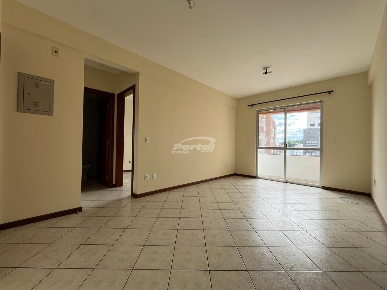 Apartamento para alugar com 1 quarto, 56m² - Foto 2