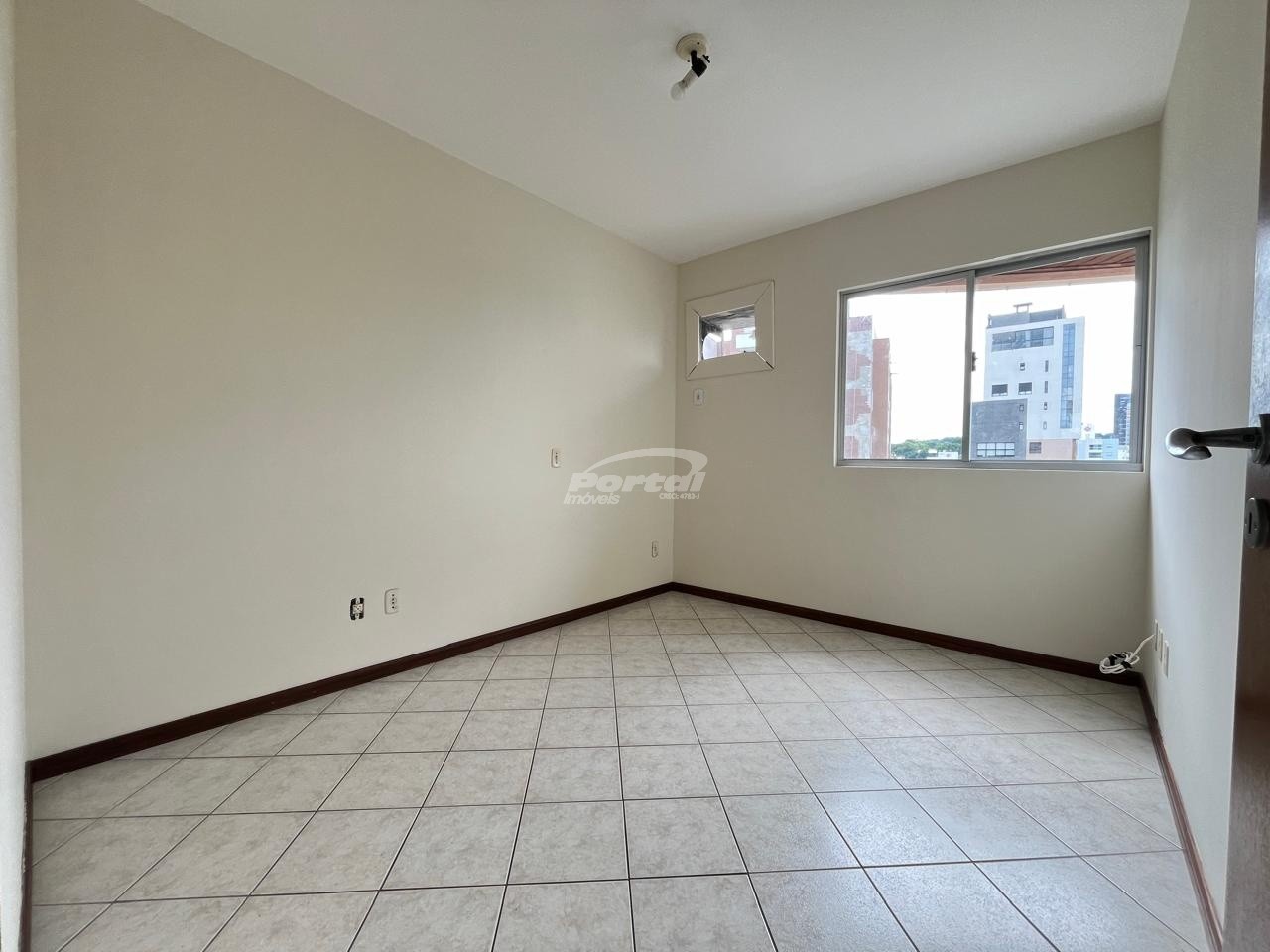 Apartamento para alugar com 1 quarto, 56m² - Foto 17