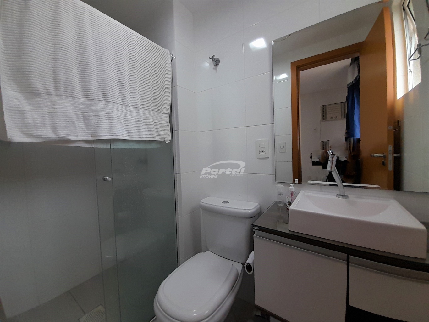 Apartamento para alugar com 2 quartos, 106m² - Foto 13