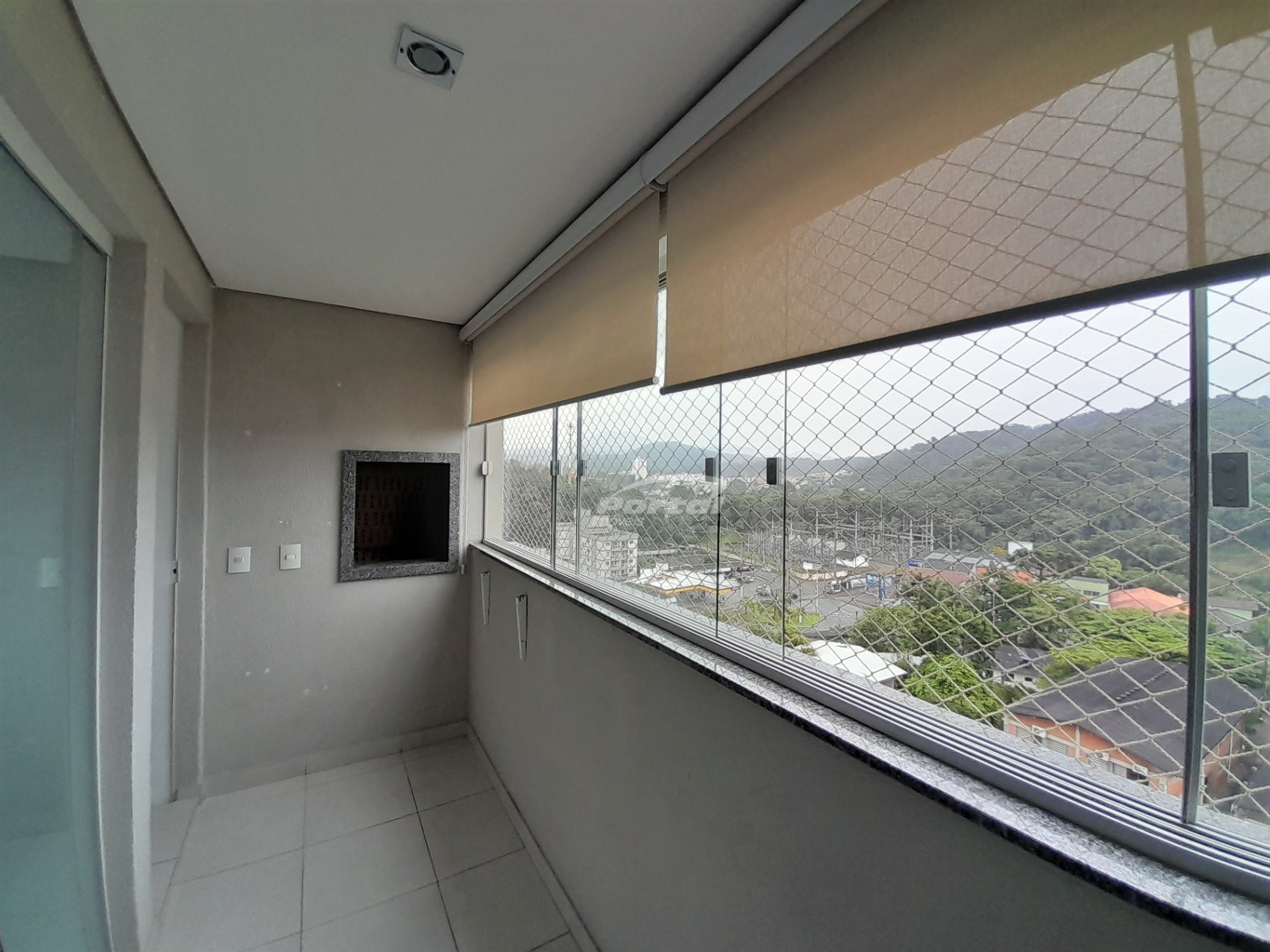 Apartamento para alugar com 2 quartos, 106m² - Foto 8