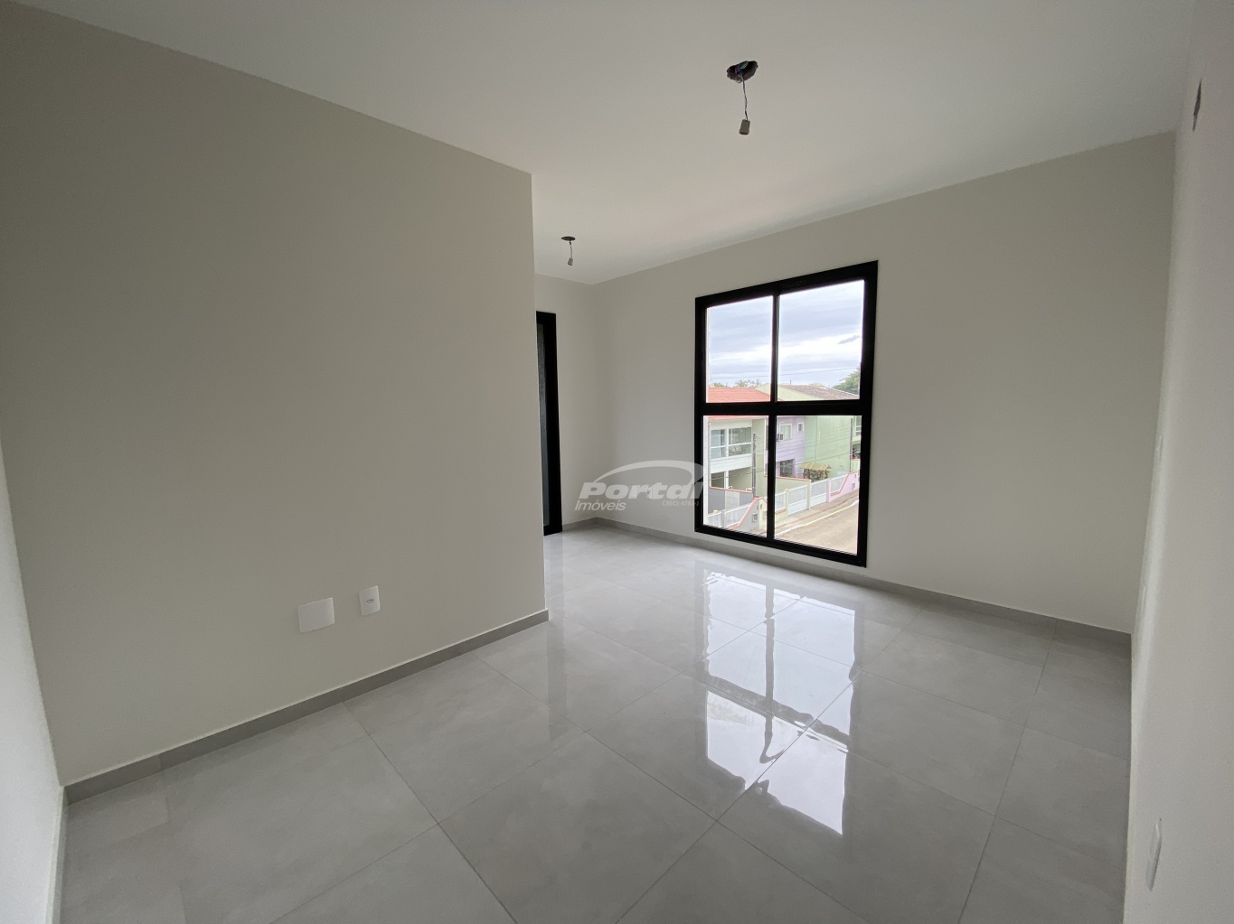 Apartamento para alugar com 2 quartos, 79m² - Foto 12