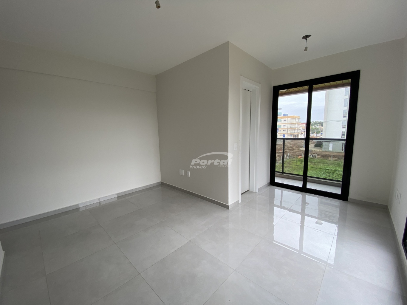 Apartamento para alugar com 2 quartos, 79m² - Foto 15