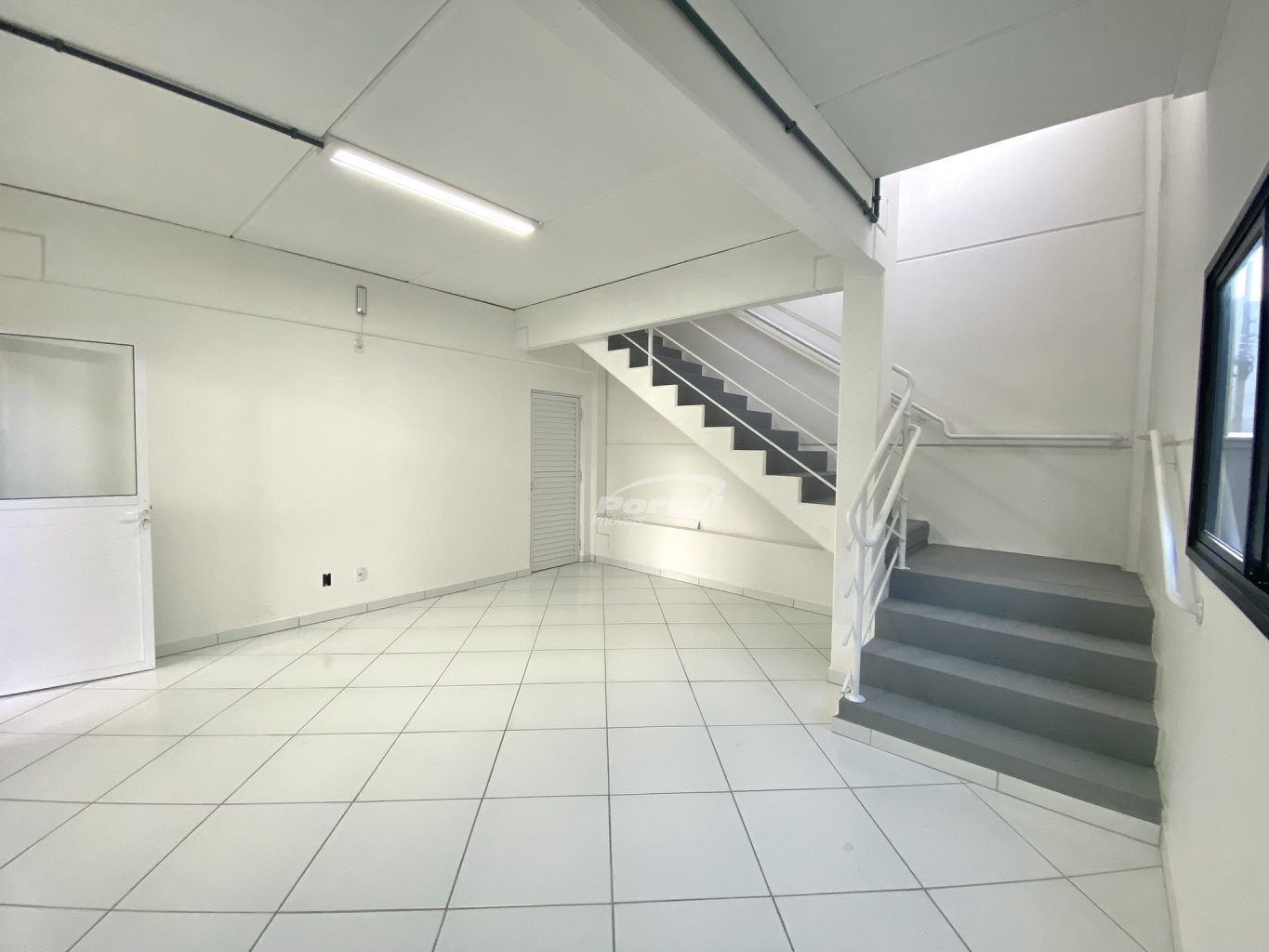 Depósito-Galpão, 642 m² - Foto 15