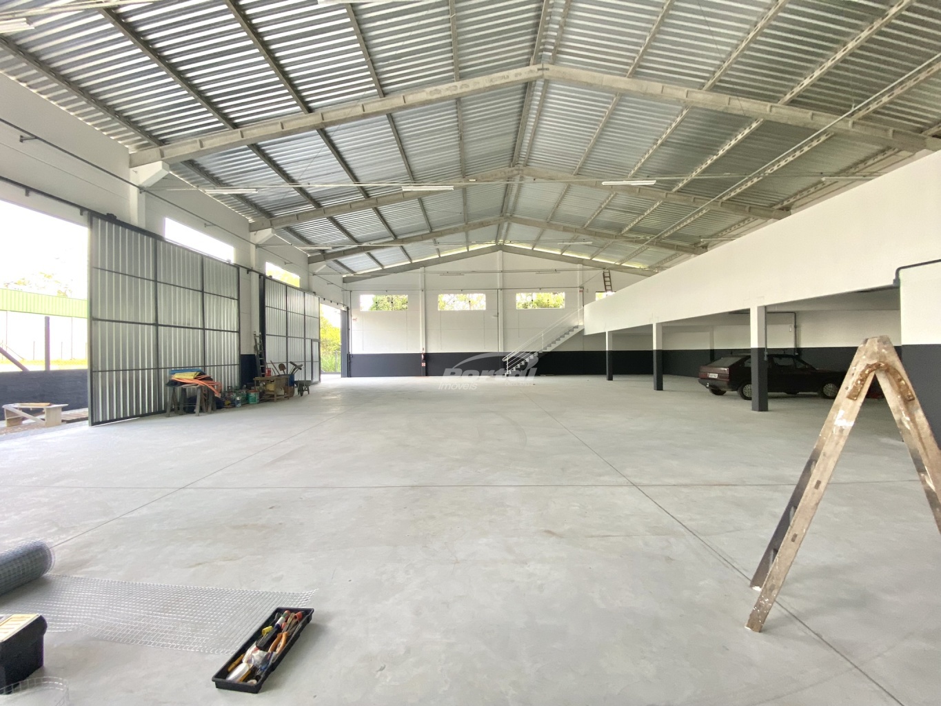 Excelente oportunidade comercial! Galpão localizado no bairro Itoupava Central, bairro com maior potencial de expansão e em constante crescimento. — foto 6