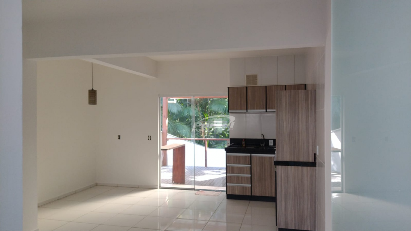 Casa para alugar com 2 quartos, 71m² - Foto 6