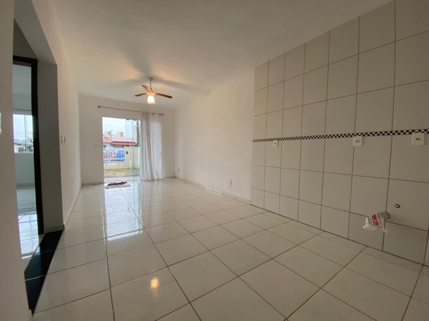 Casa com 2 dormitórios sendo 1 suíte, no bairro Itacolomi em Balneário Piçarras/SC (cod. 16271) — foto 3