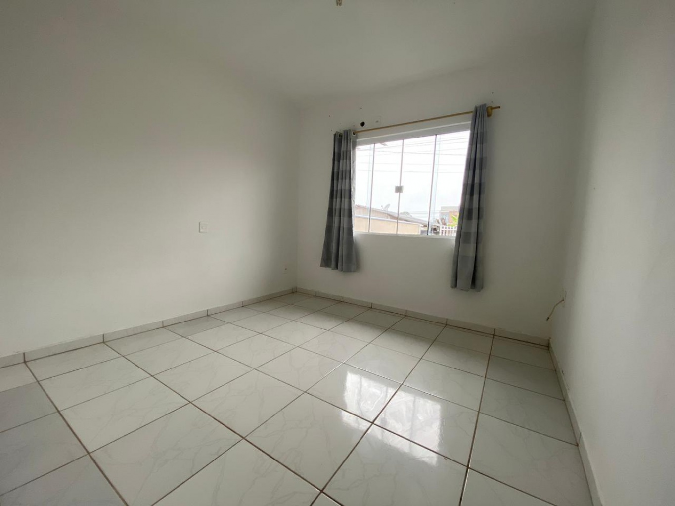 Casa com 2 dormitórios sendo 1 suíte, no bairro Itacolomi em Balneário Piçarras/SC (cod. 16271) — foto 4