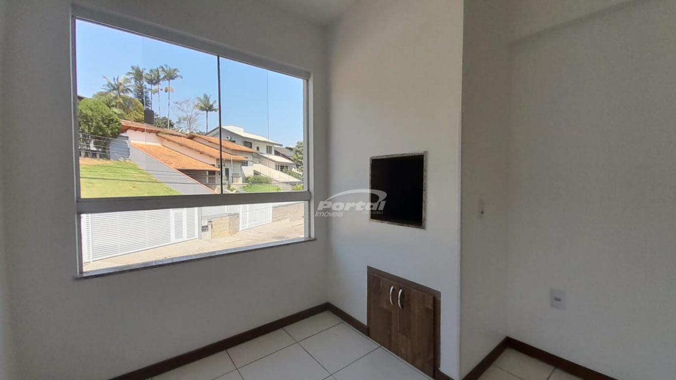 Apartamento para alugar com 3 quartos, 79m² - Foto 11