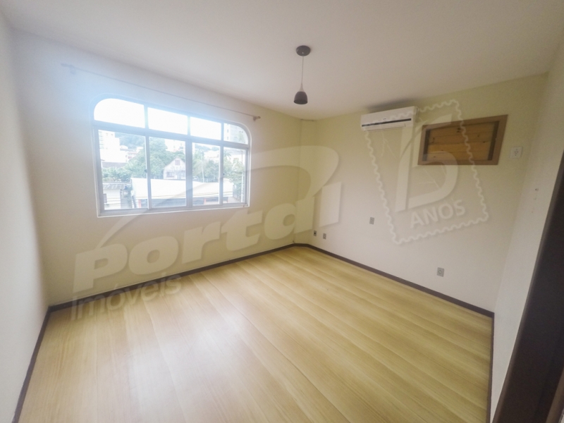 QUARTO 03 COM SUITE