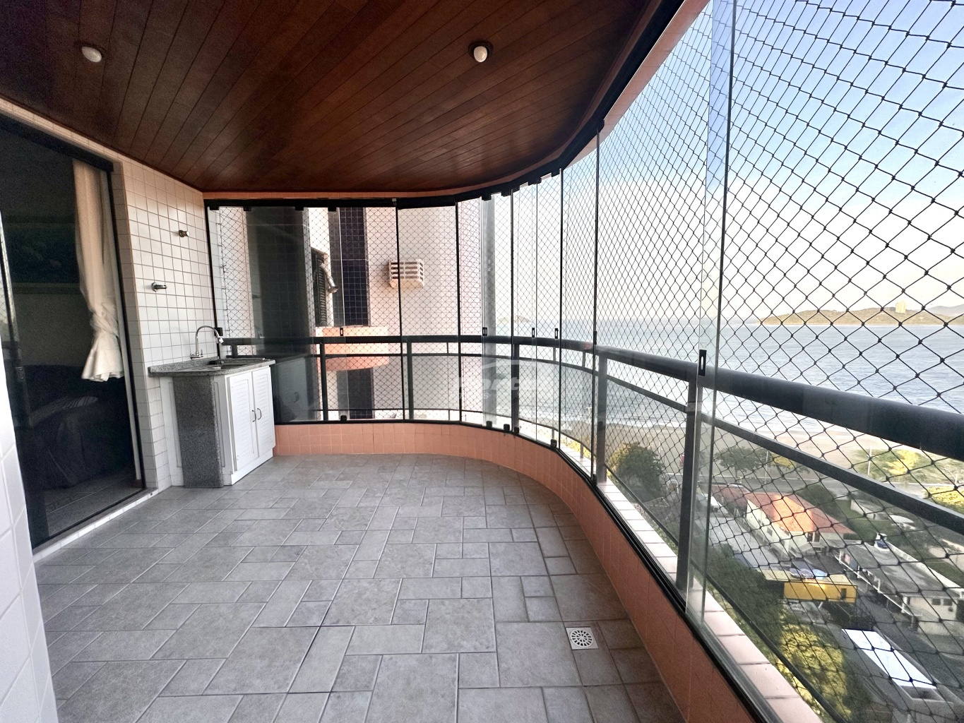 Apartamento de 2 quartos, 96m² no bairro Centro, em Balneário Piçarras | Eu Corretor