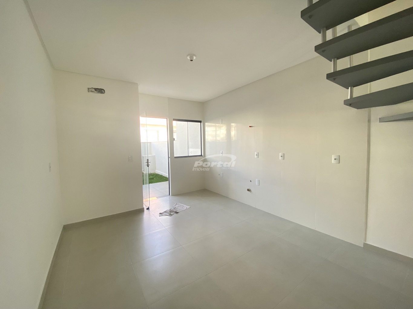 Casa para alugar com 2 quartos, 78m² - Foto 23