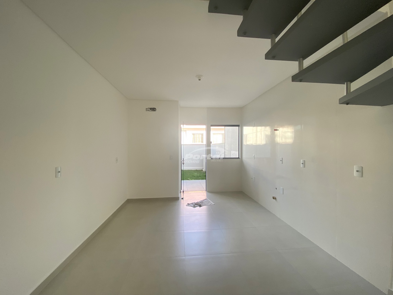 Casa para alugar com 2 quartos, 78m² - Foto 20