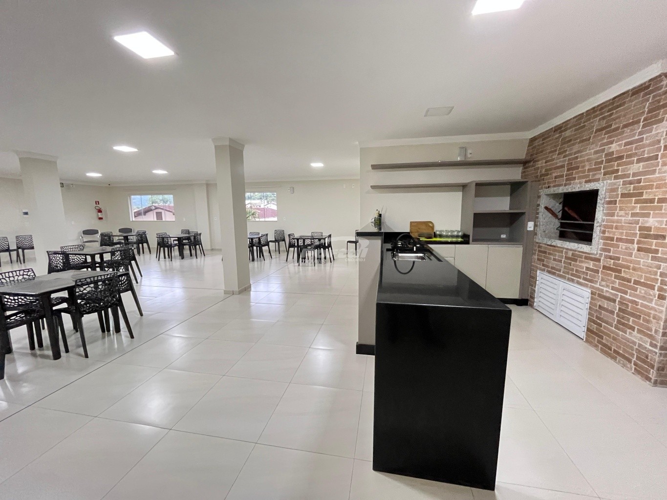 Apartamento para alugar com 1 quarto, 45m² - Foto 3