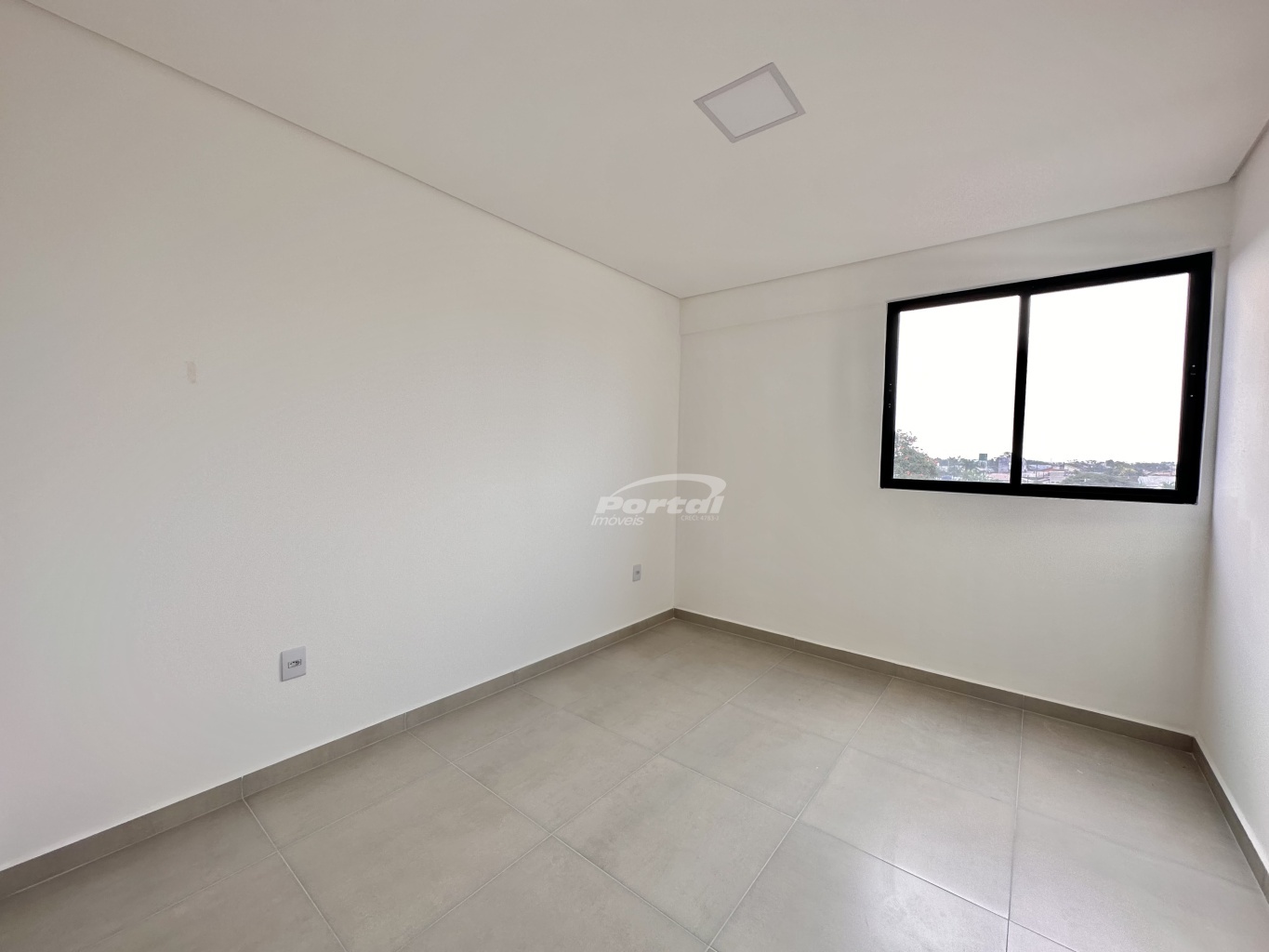 Apartamento para alugar com 2 quartos, 80m² - Foto 22