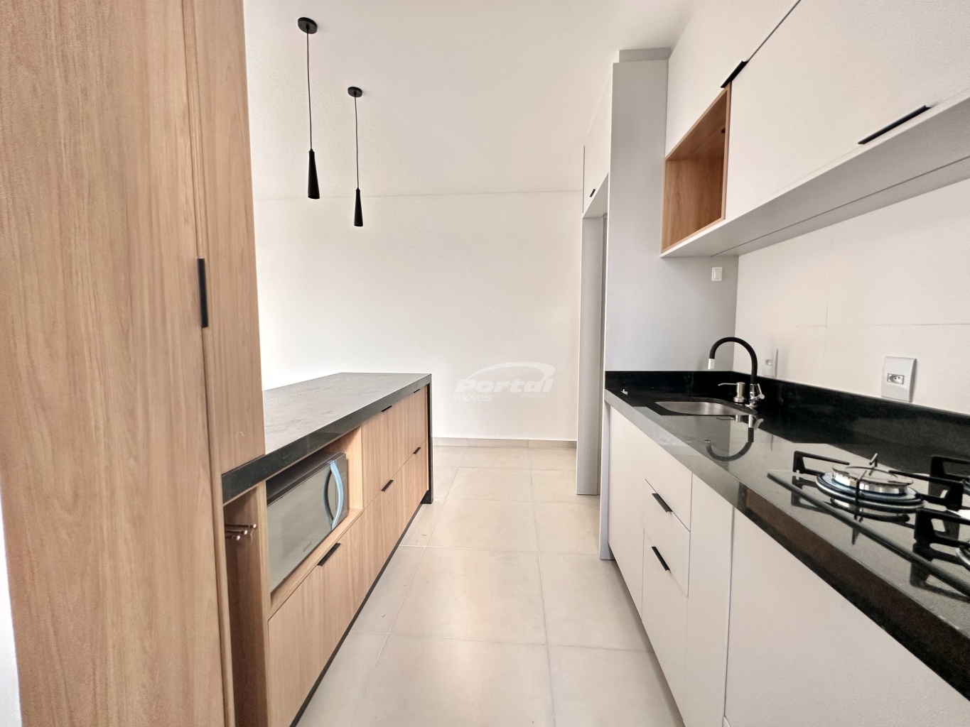 Apartamento para alugar com 2 quartos, 80m² - Foto 10