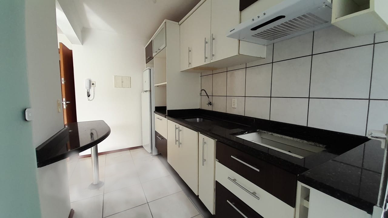 Apartamento para alugar com 2 quartos, 60m² - Foto 5