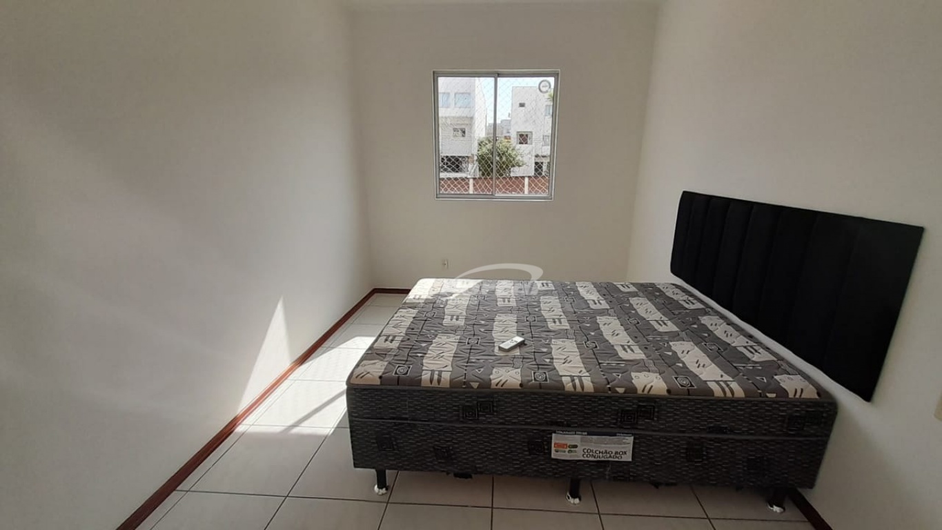 Apartamento para alugar com 2 quartos, 60m² - Foto 12