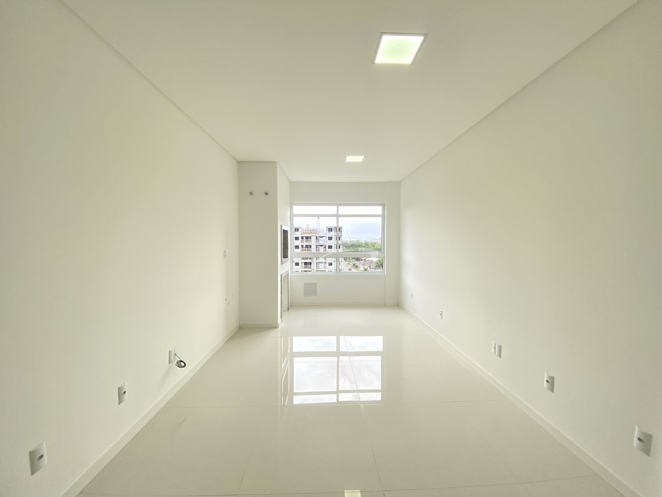 Apartamento para alugar com 2 quartos, 118m² - Foto 16