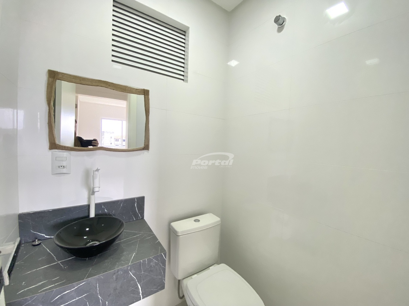 Apartamento para alugar com 2 quartos, 118m² - Foto 23