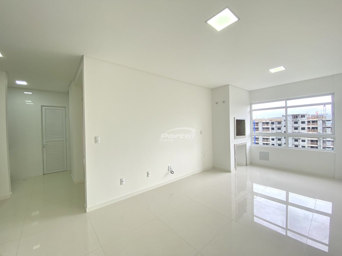 Apartamento para alugar com 2 quartos, 118m² - Foto 14