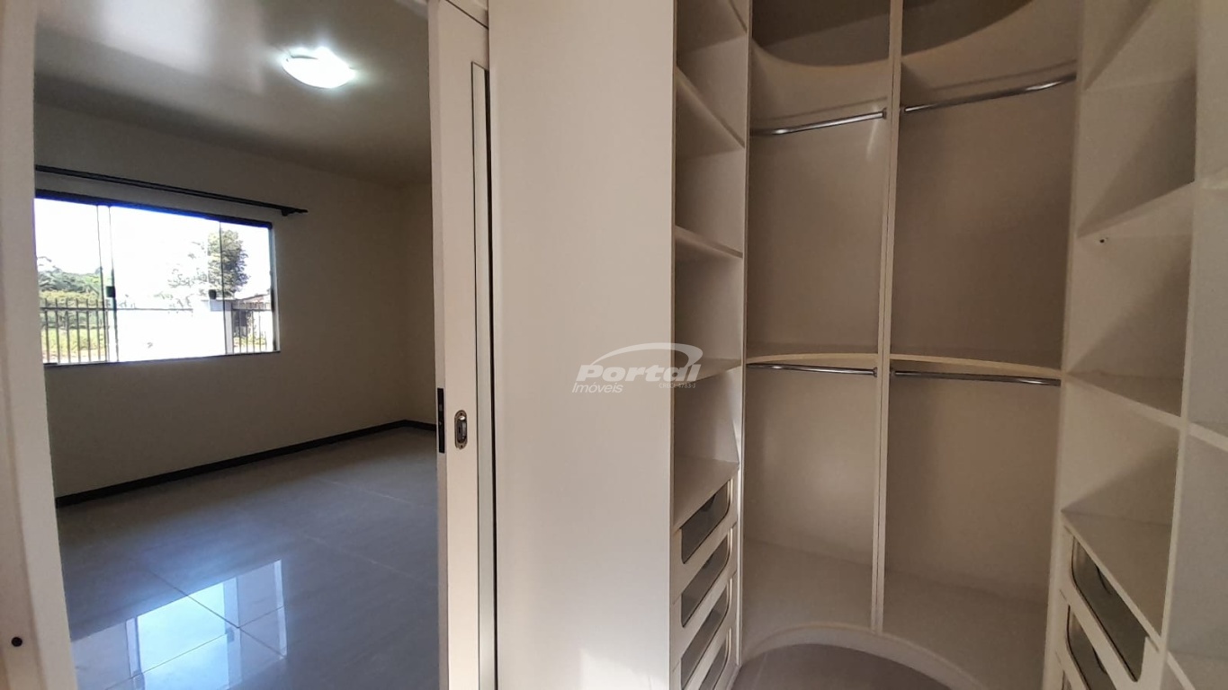 Casa para alugar com 3 quartos, 180m² - Foto 22