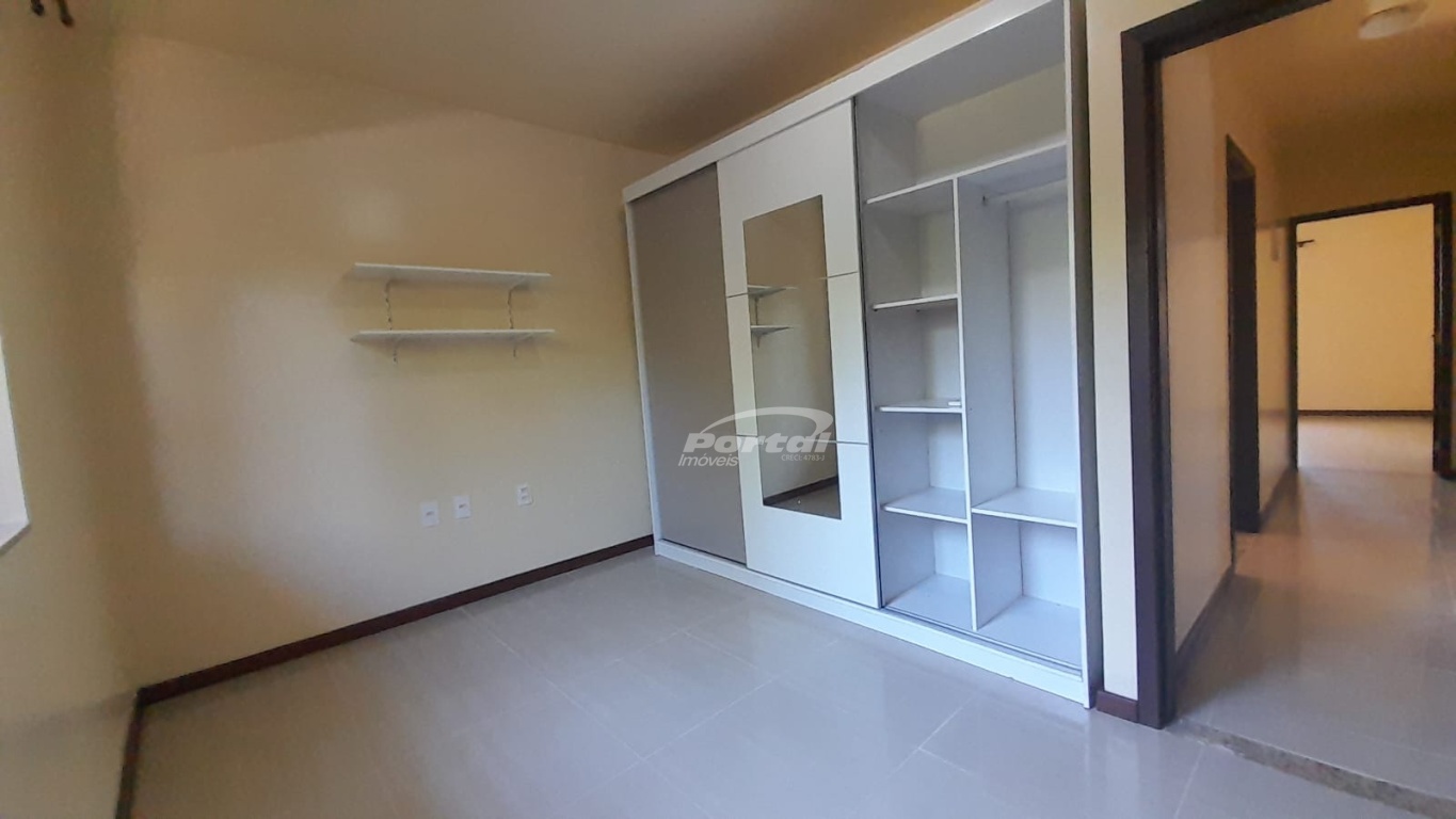 Casa para alugar com 3 quartos, 180m² - Foto 20