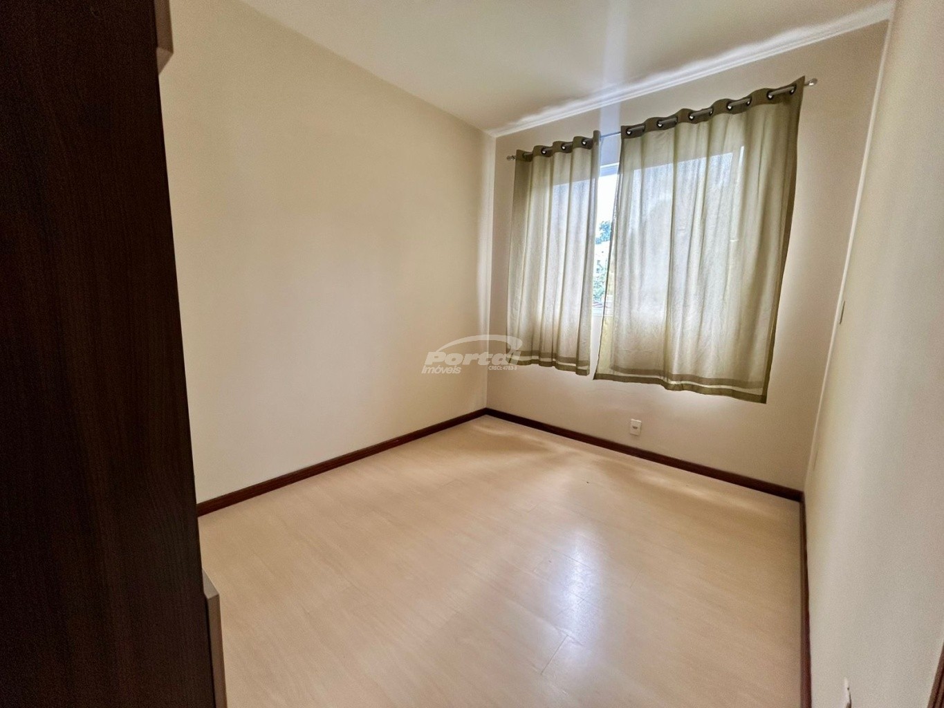 Apartamento à venda com 2 quartos, 85m² - Foto 12