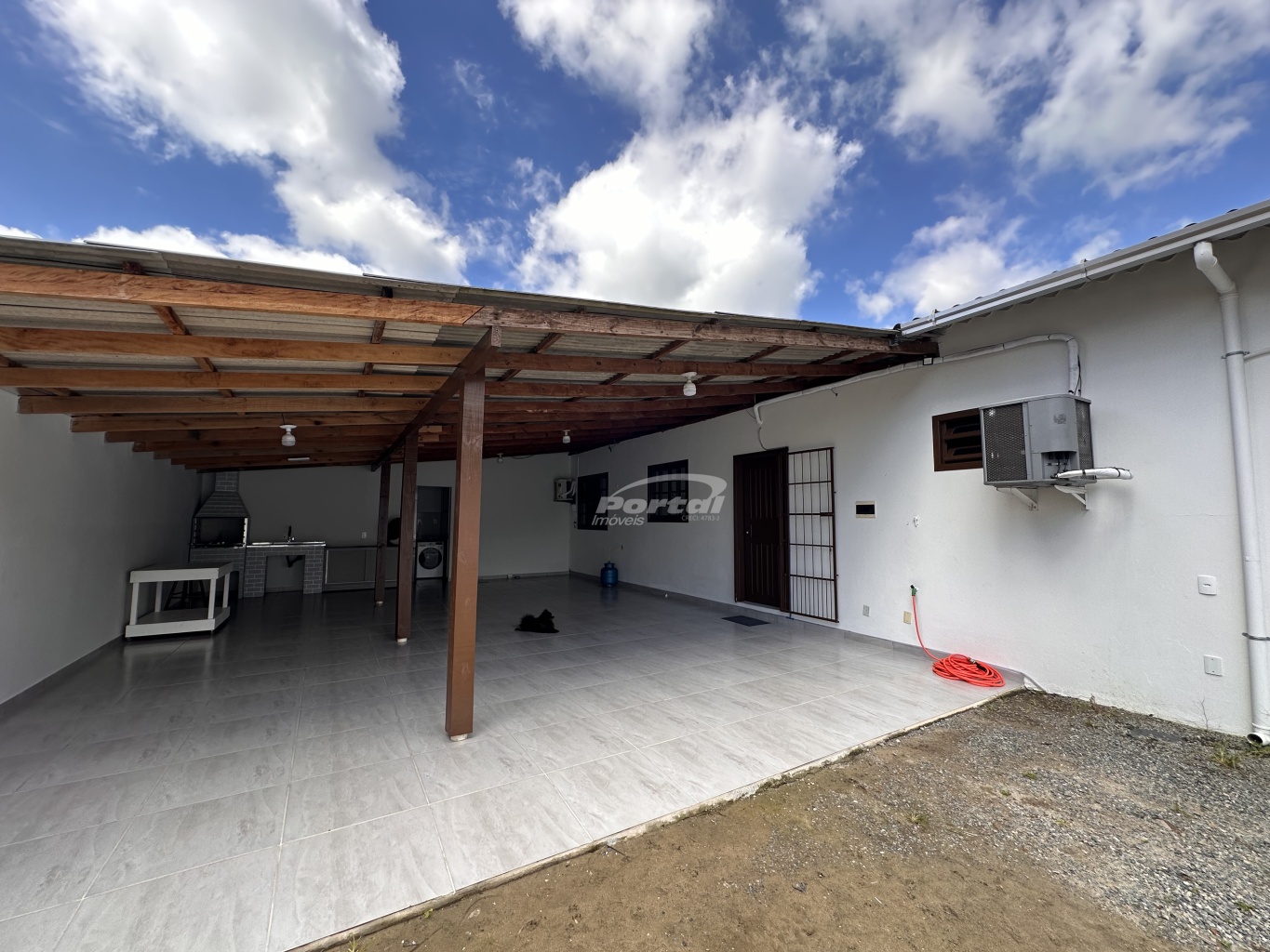 Casa de 2 quartos, 70m² no bairro Centro, em Balneário Piçarras | Eu Corretor