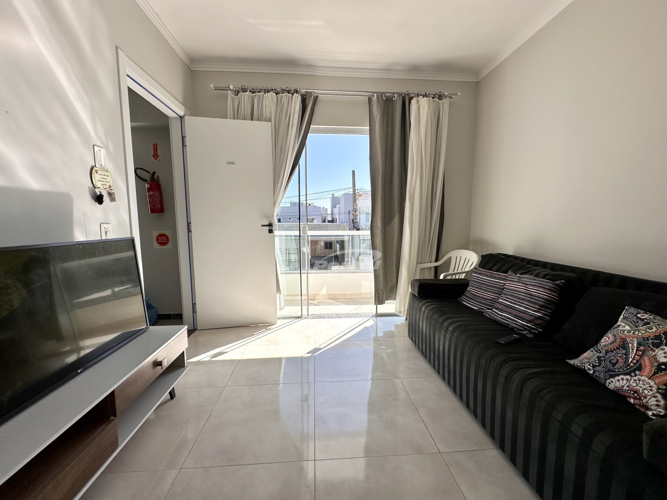 Apartamento para alugar com 2 quartos, 70m² - Foto 4