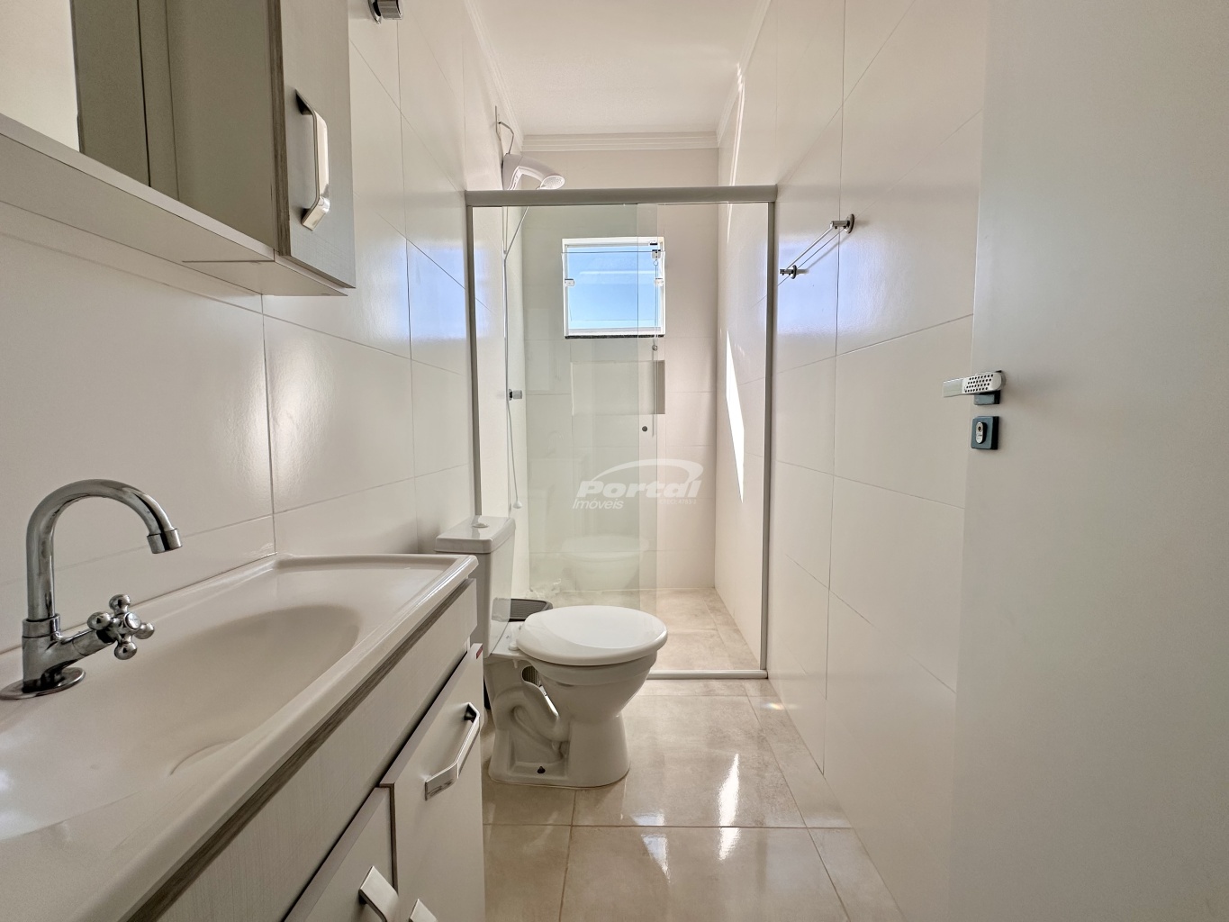 Apartamento para alugar com 2 quartos, 70m² - Foto 18