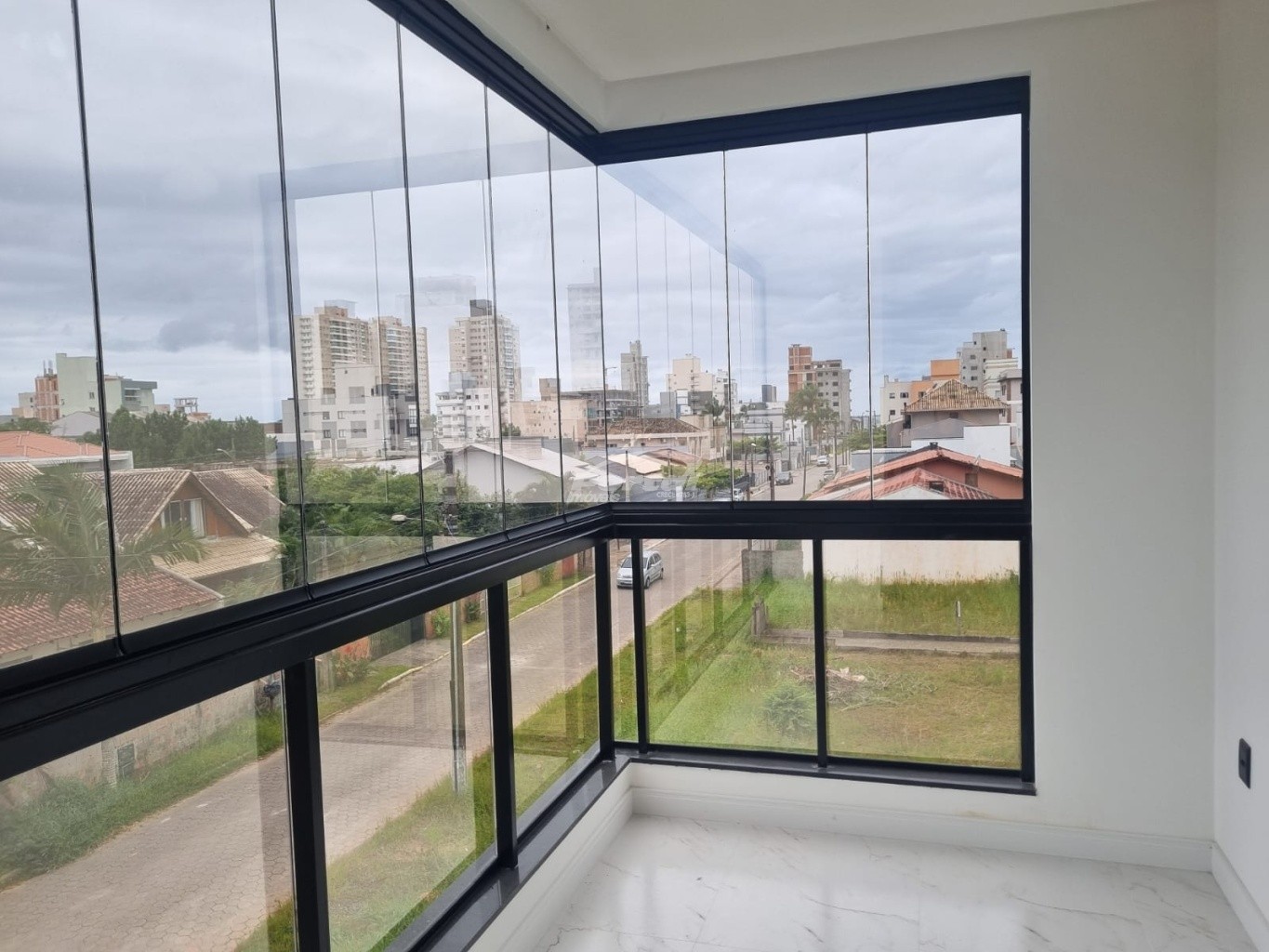 Apartamento à venda com 3 quartos, 79m² - Foto 8