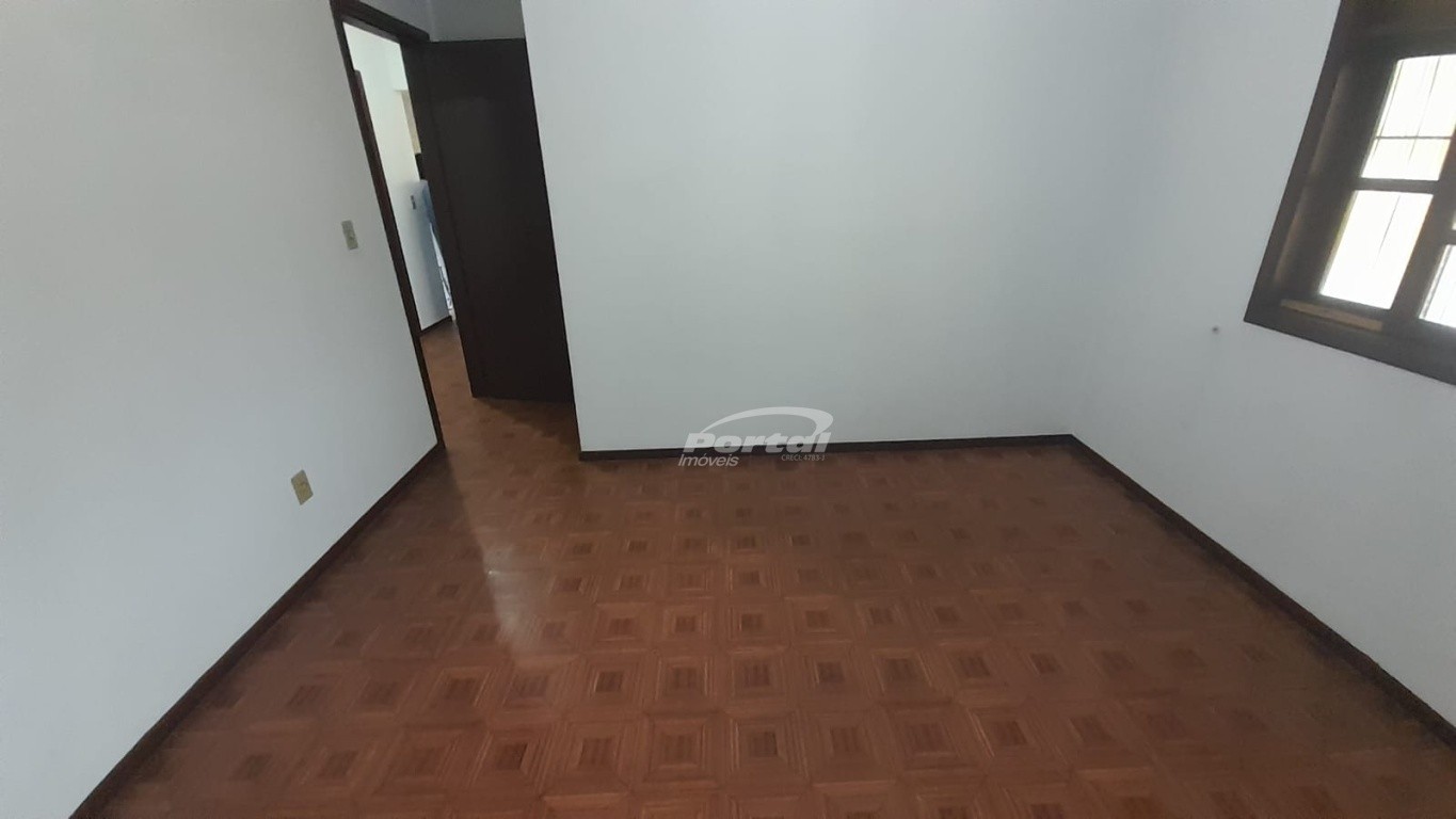 Casa à venda com 2 quartos, 100m² - Foto 12