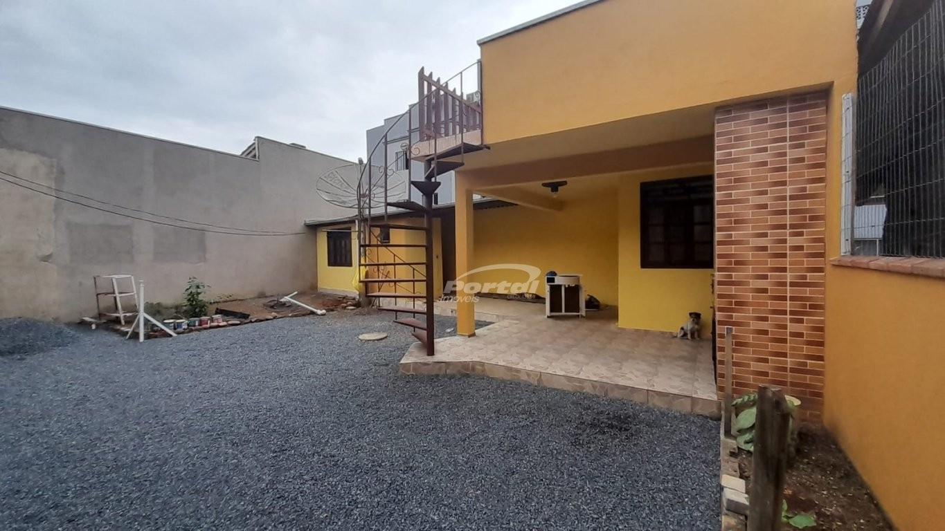 Casa à venda com 2 quartos, 100m² - Foto 3