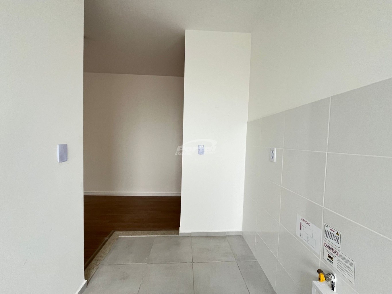 Apartamento à venda com 2 quartos, 44m² - Foto 11