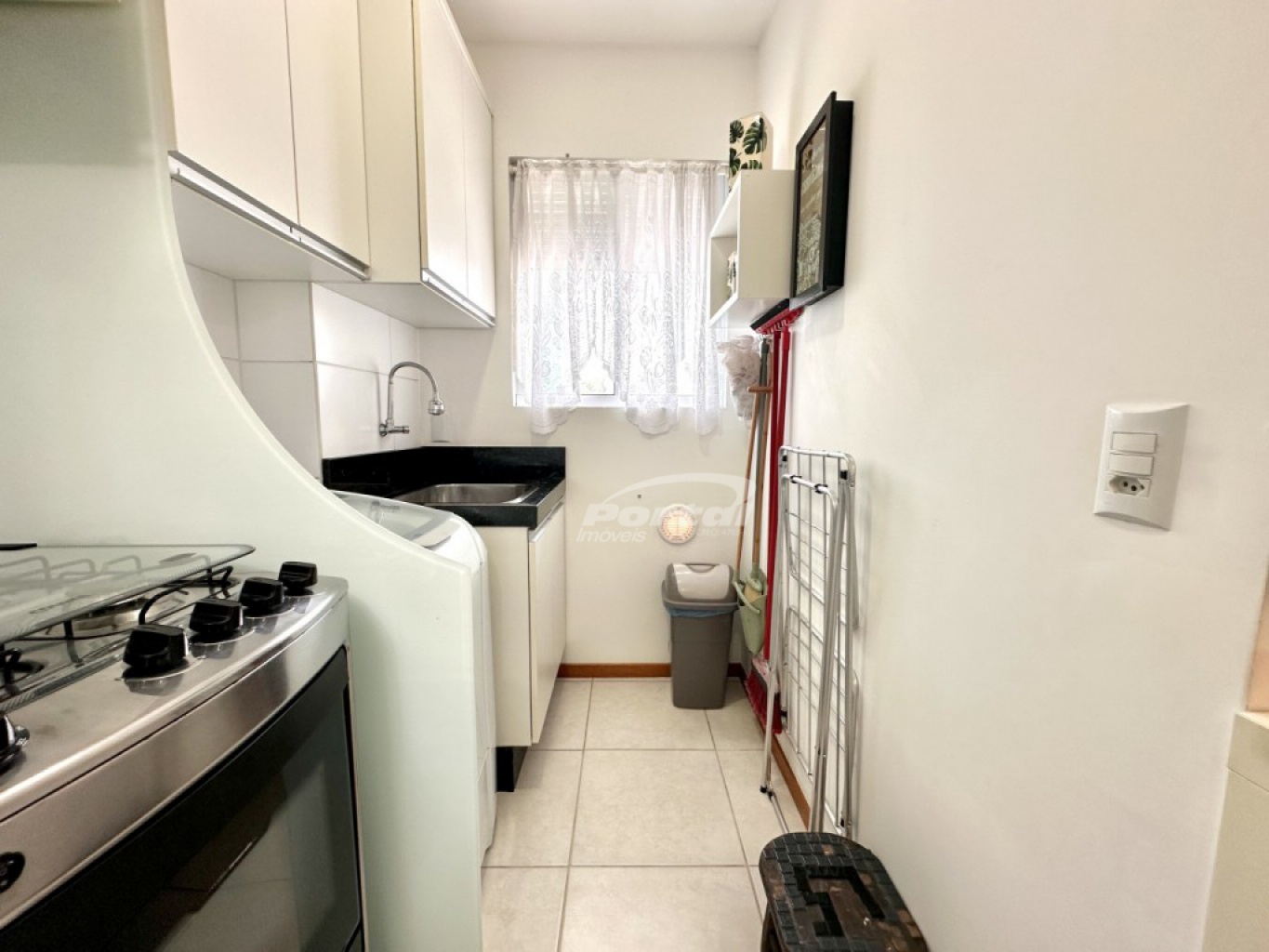 Apartamento à venda com 2 quartos, 63m² - Foto 21