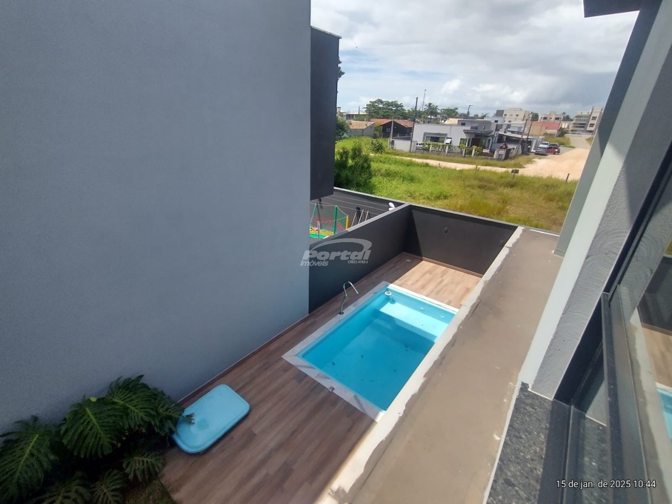 Casa à venda com 3 quartos, 130m² - Foto 3