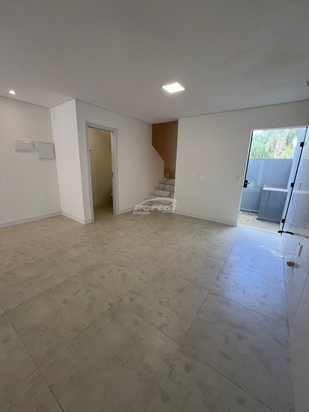 Casa à venda com 3 quartos, 102m² - Foto 9