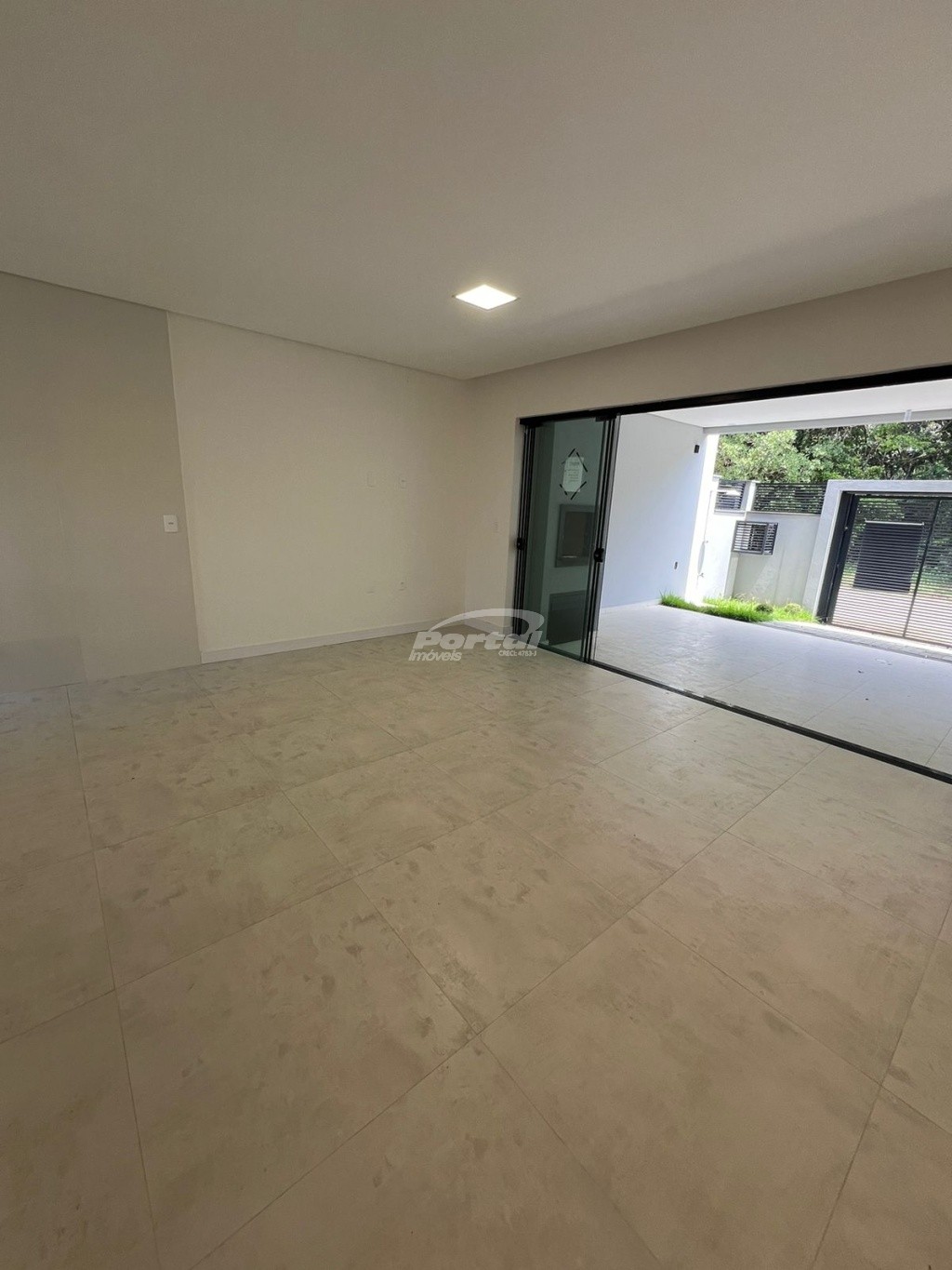 Casa à venda com 3 quartos, 102m² - Foto 8