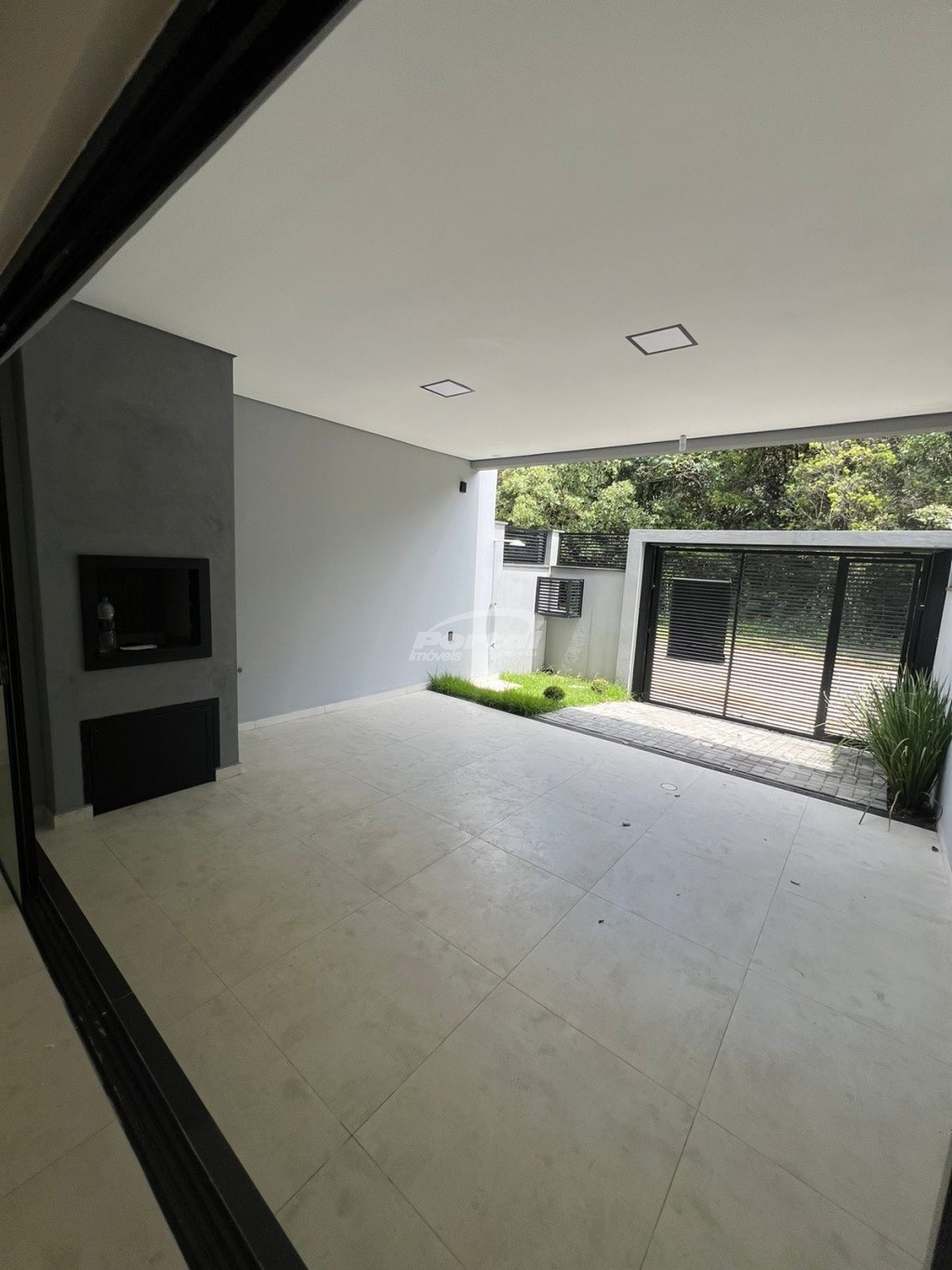 Casa à venda com 3 quartos, 102m² - Foto 7