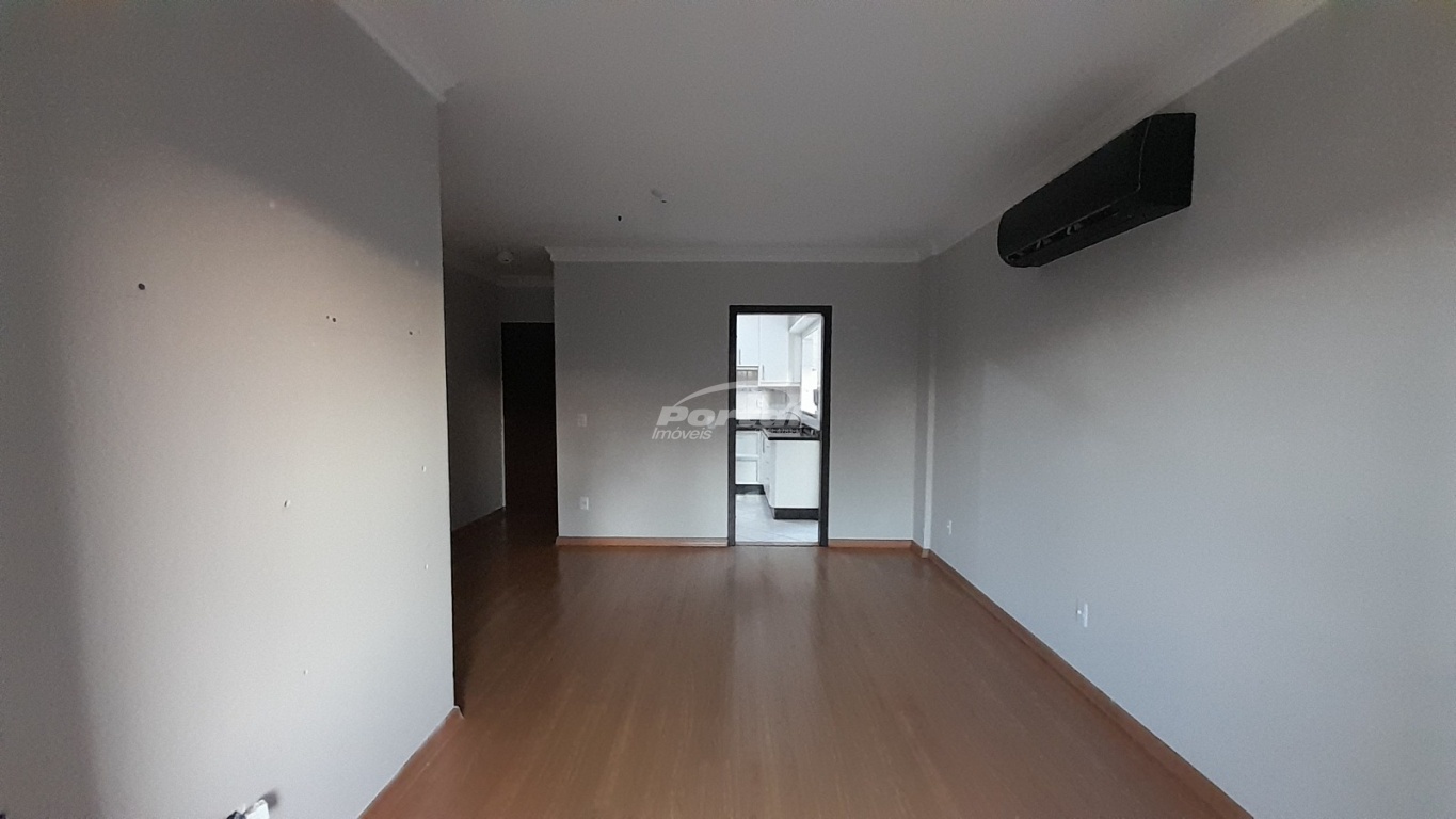 Apartamento para alugar com 3 quartos, 95m² - Foto 9