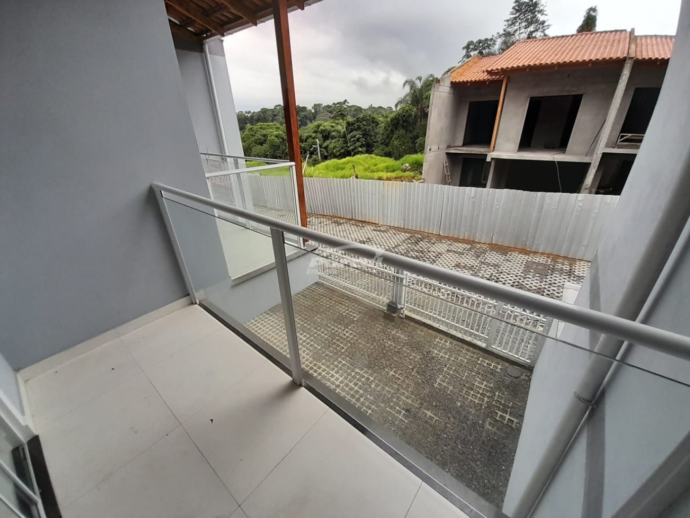 Casa de Condomínio para alugar com 2 quartos, 87m² - Foto 6