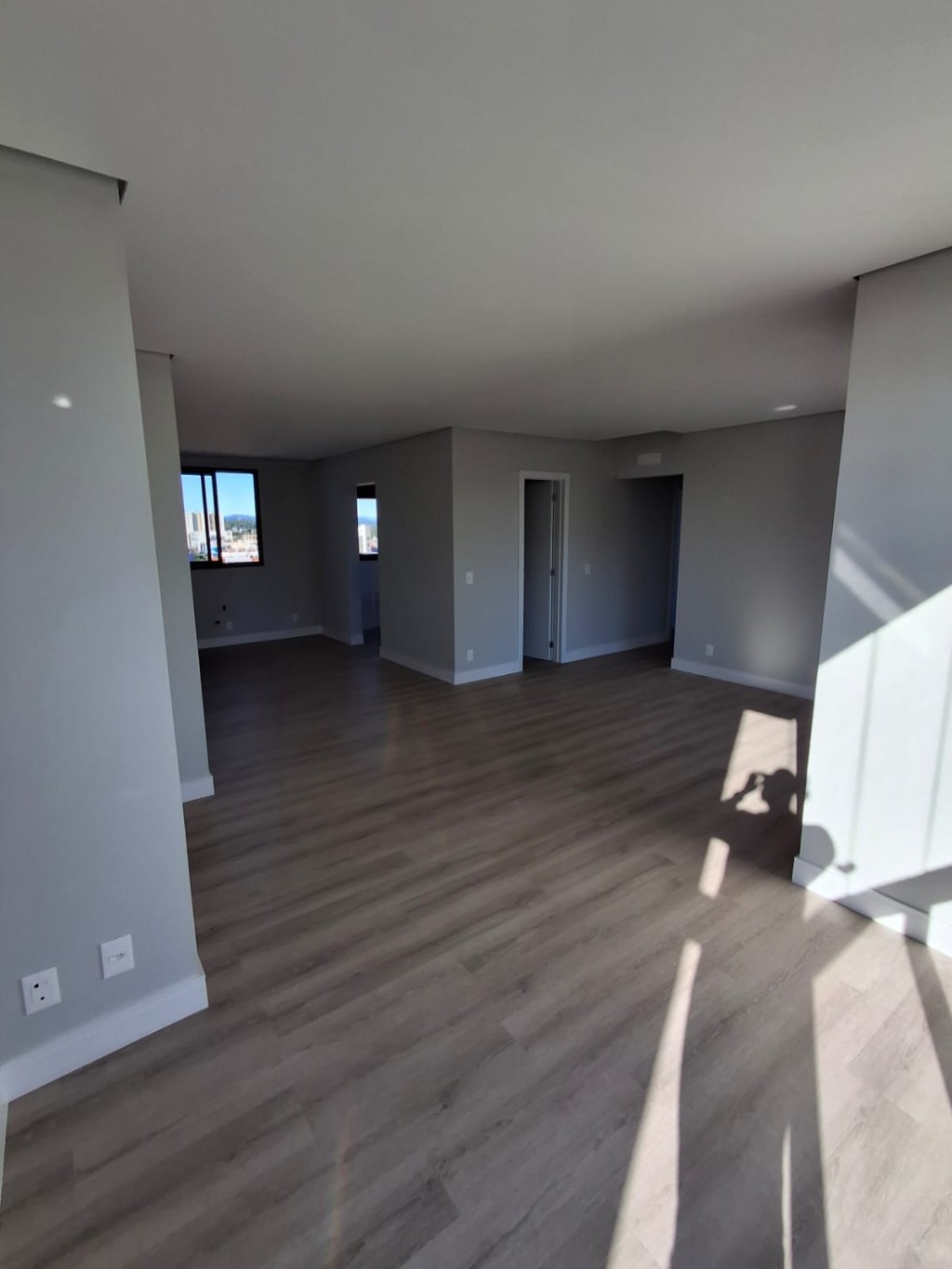 Apartamento de 3 quartos, 102m² no bairro Itacolomi, em Balneário Piçarras | Eu Corretor