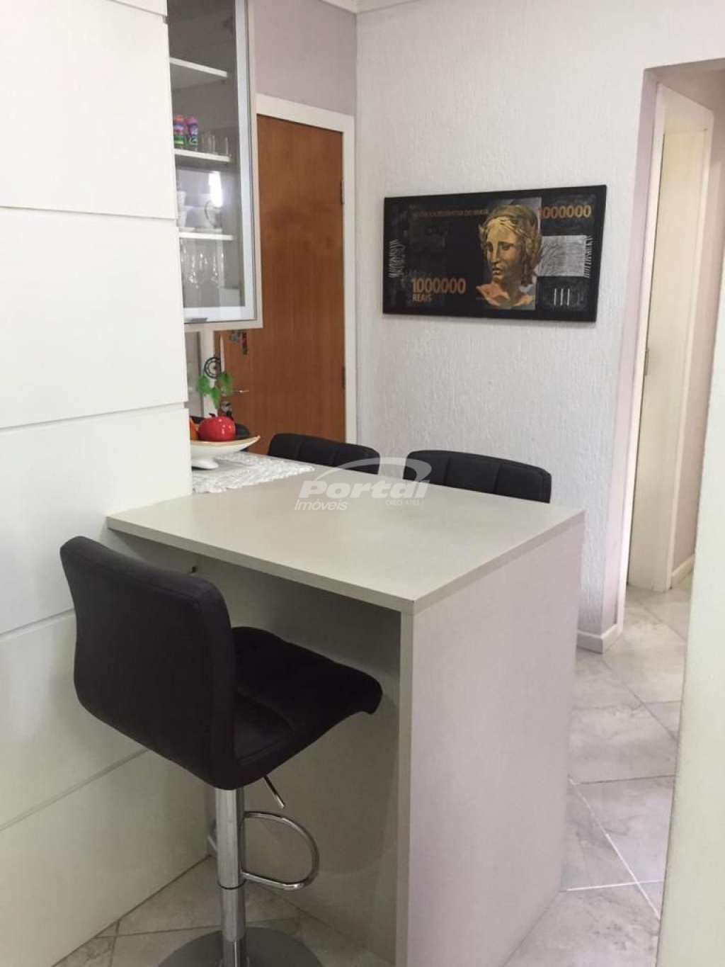 Apartamento para alugar com 2 quartos, 65m² - Foto 7