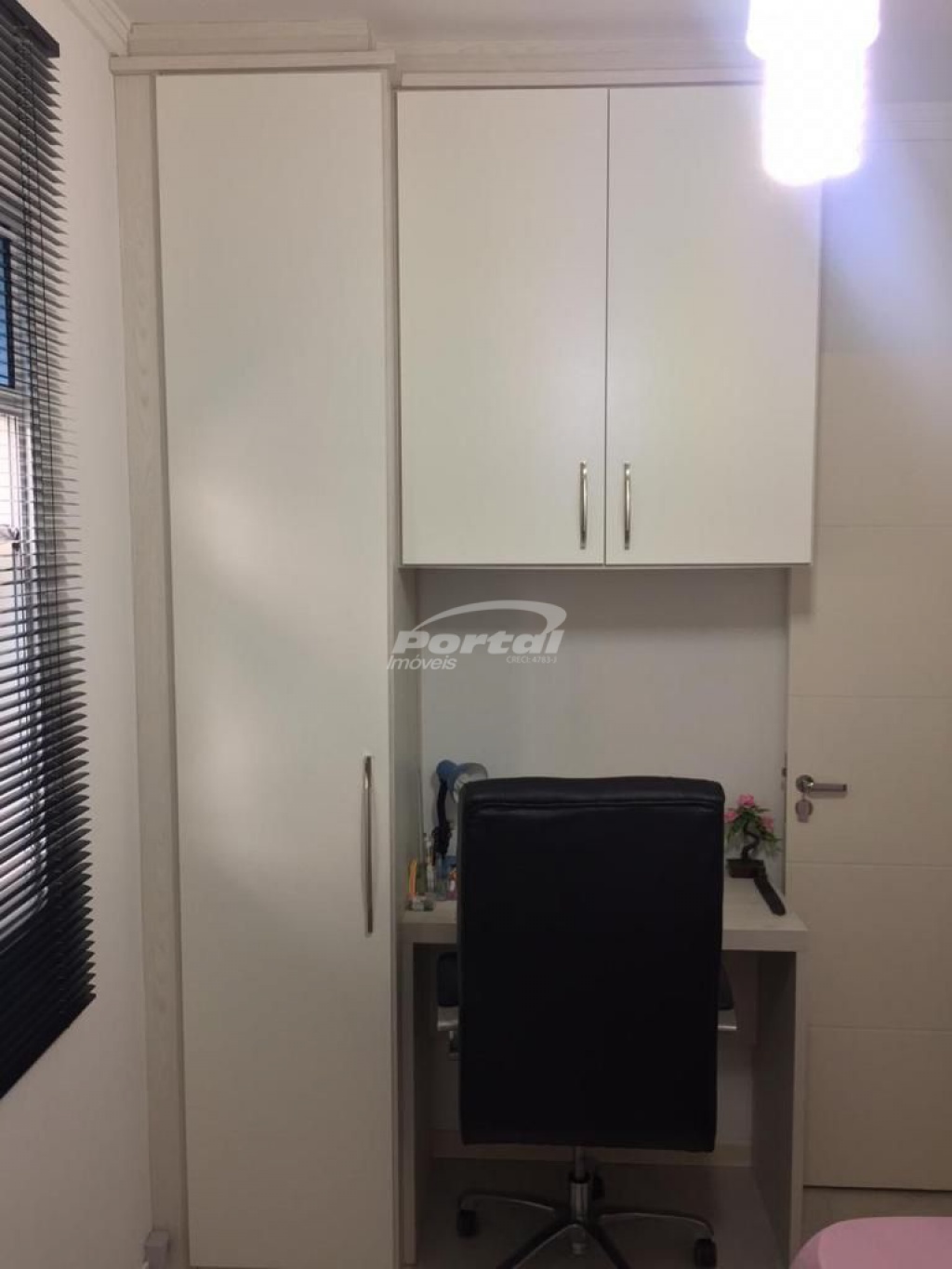 Apartamento para alugar com 2 quartos, 65m² - Foto 9