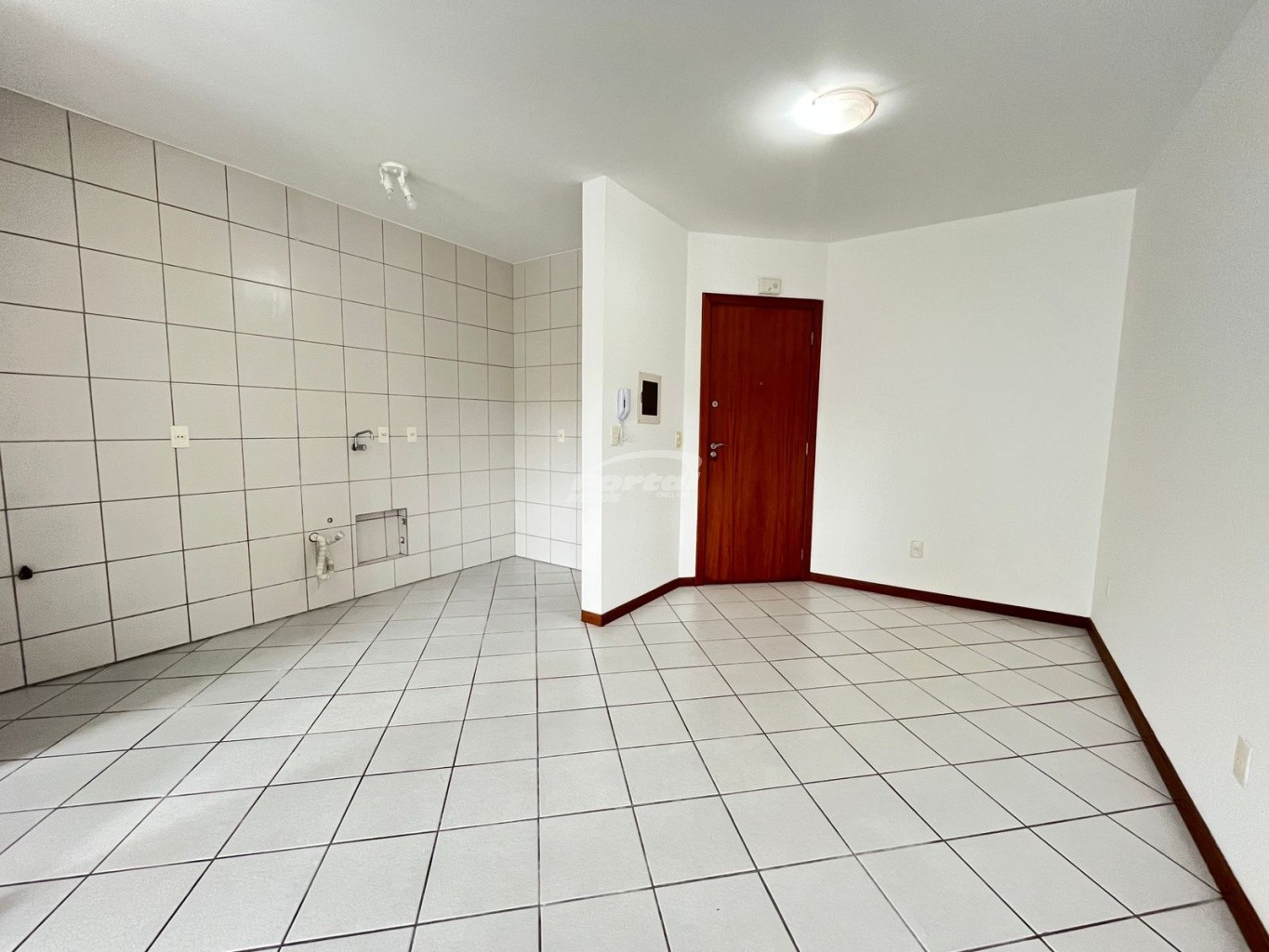 Apartamento à venda com 2 quartos, 67m² - Foto 6