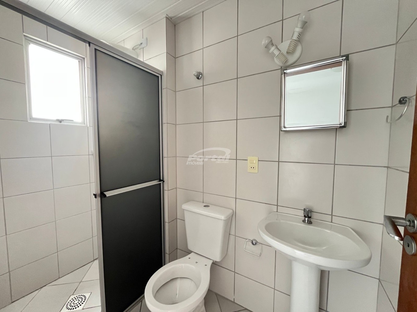 Apartamento à venda com 2 quartos, 67m² - Foto 19