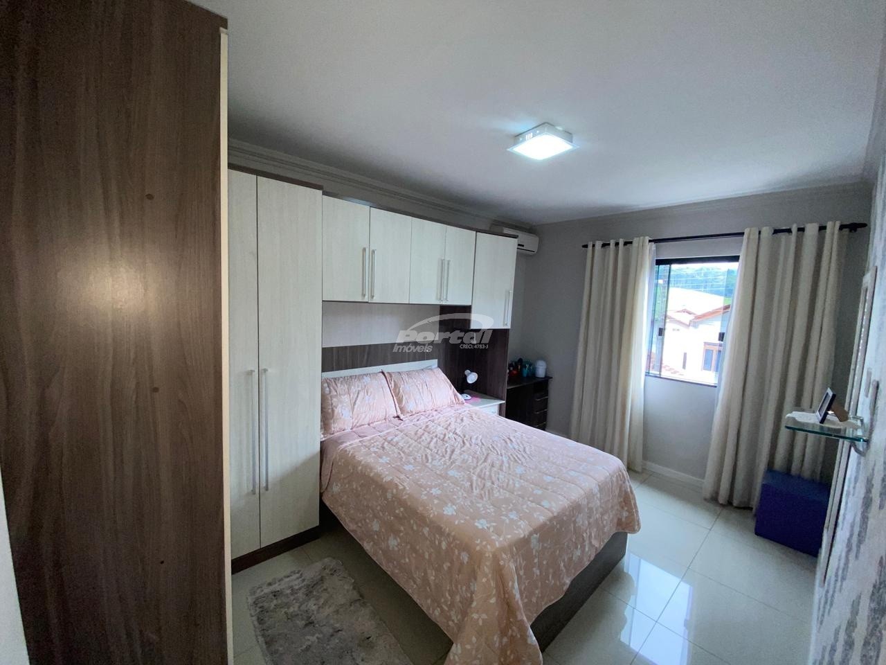 Casa à venda com 3 quartos, 290m² - Foto 10