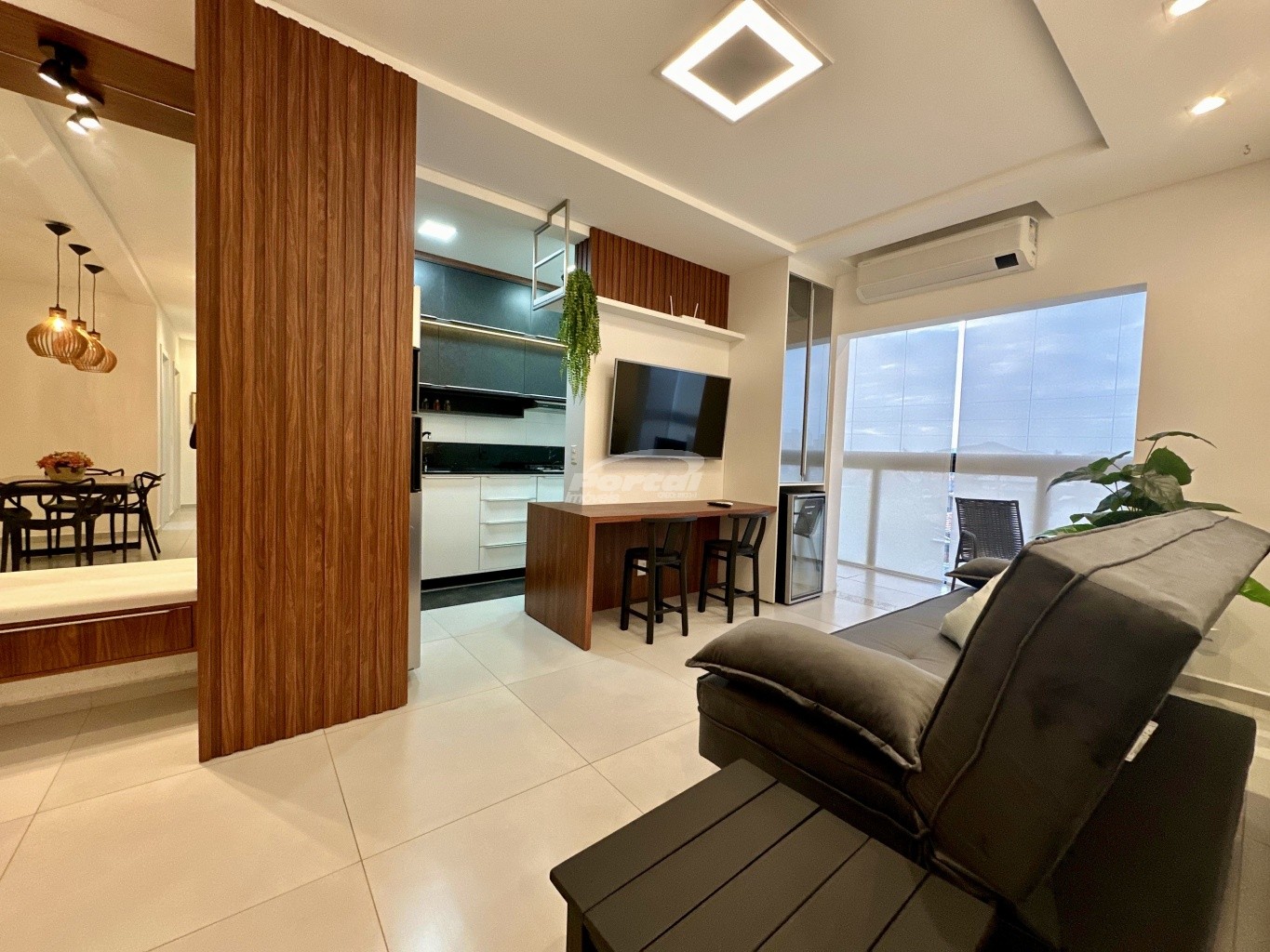 Apartamento de 3 quartos, 90m² no bairro Itacolomi, em Balneário Piçarras | Eu Corretor