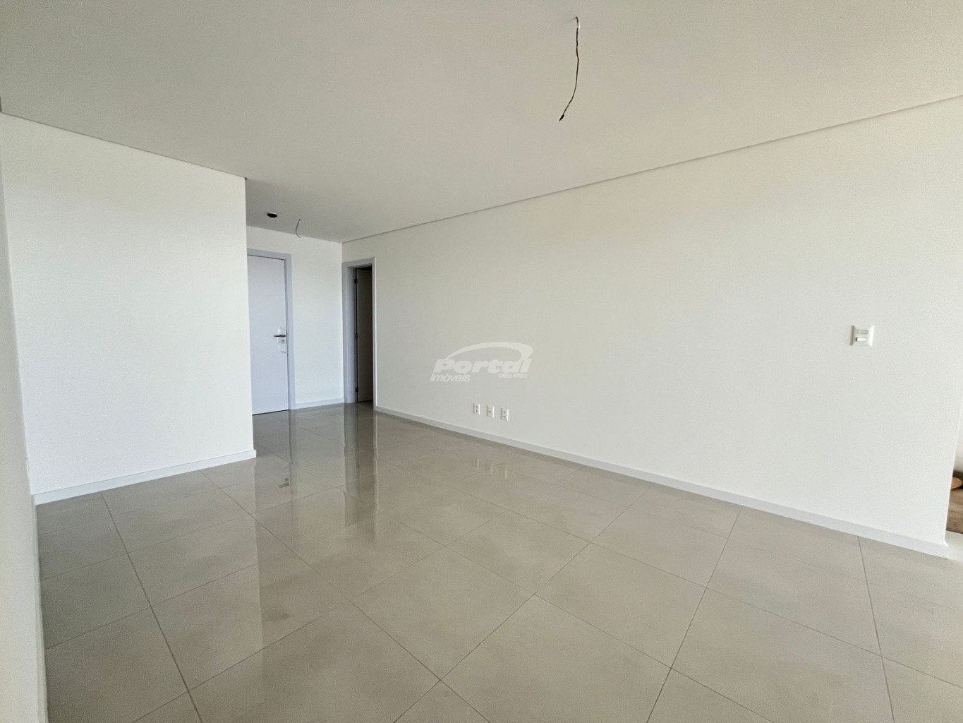 Apartamento à venda com 3 quartos, 127m² - Foto 4