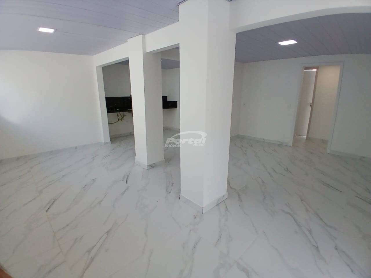 Casa para alugar com 3 quartos, 100m² - Foto 5